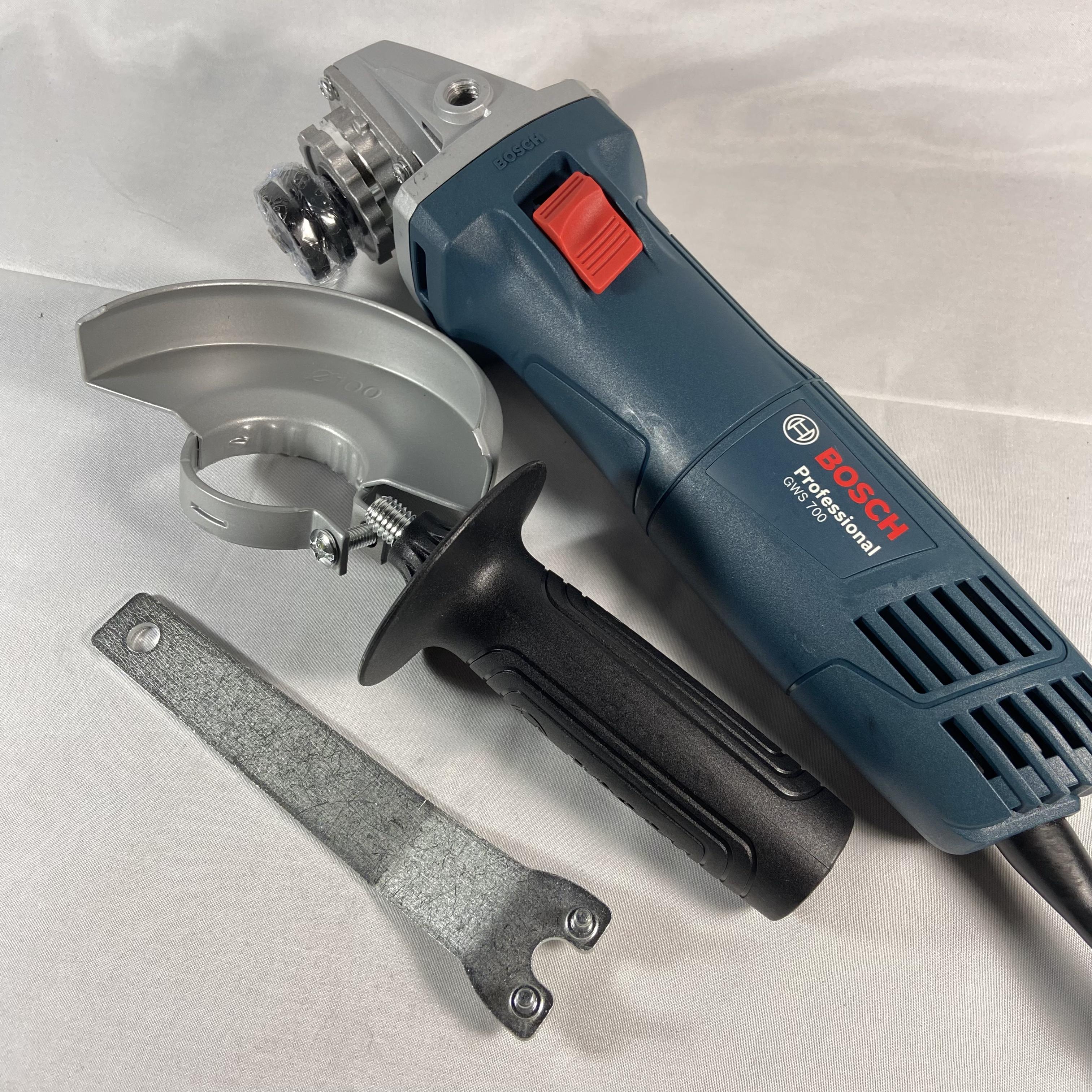BOSCH Mesin Gerinda Tangan GWS 700 Professional Angle Grinder 4Inci 2