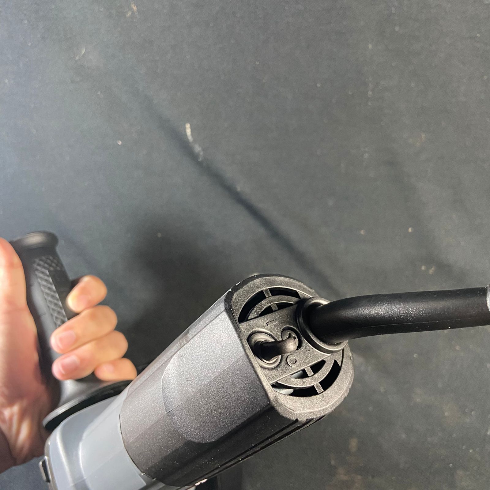 Mesin Gerinda Tangan DOLIZ BA735 Angle Grinder 4Inci 4