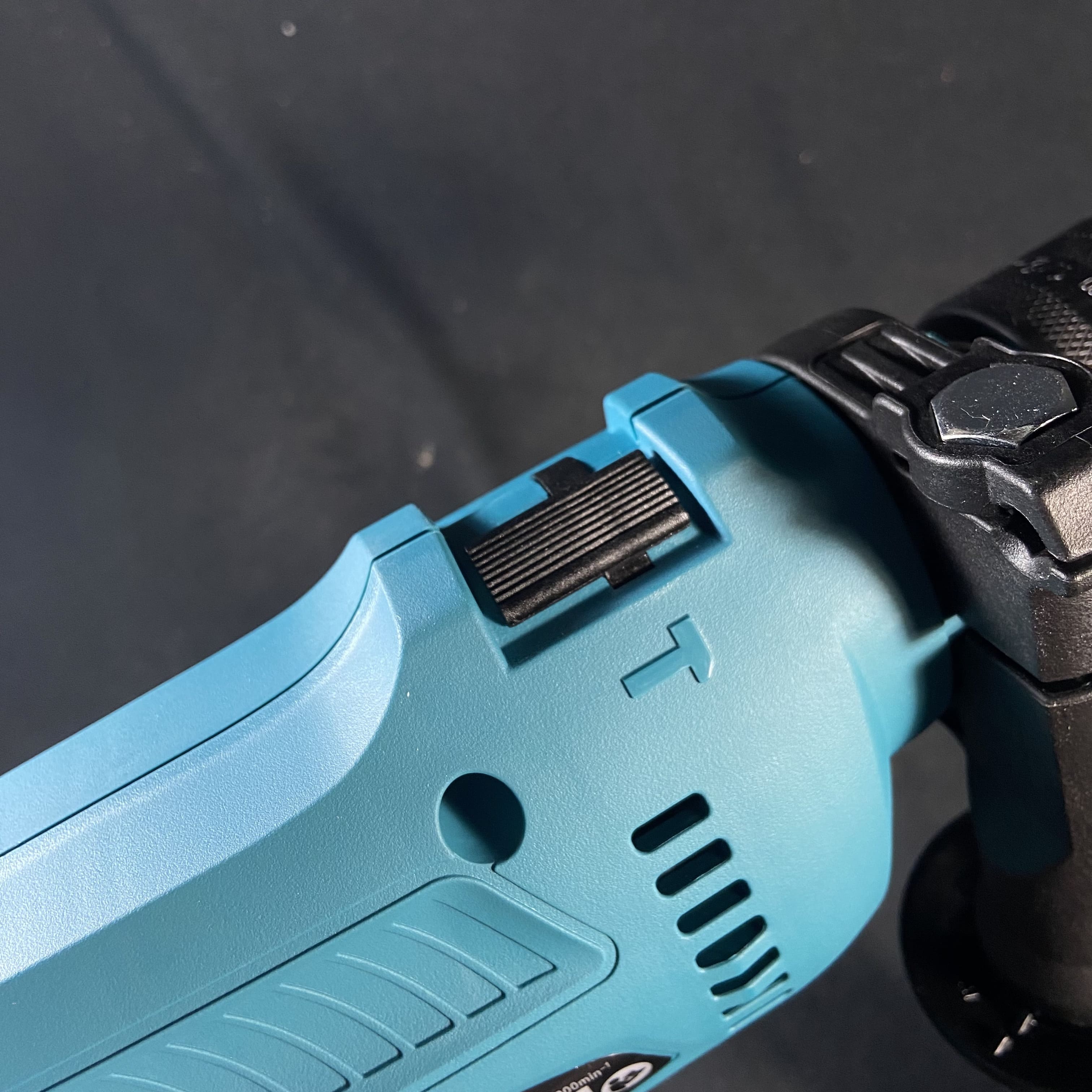 MAKITA Mesin Bor Beton M0801B Impact Drill 13MM 2