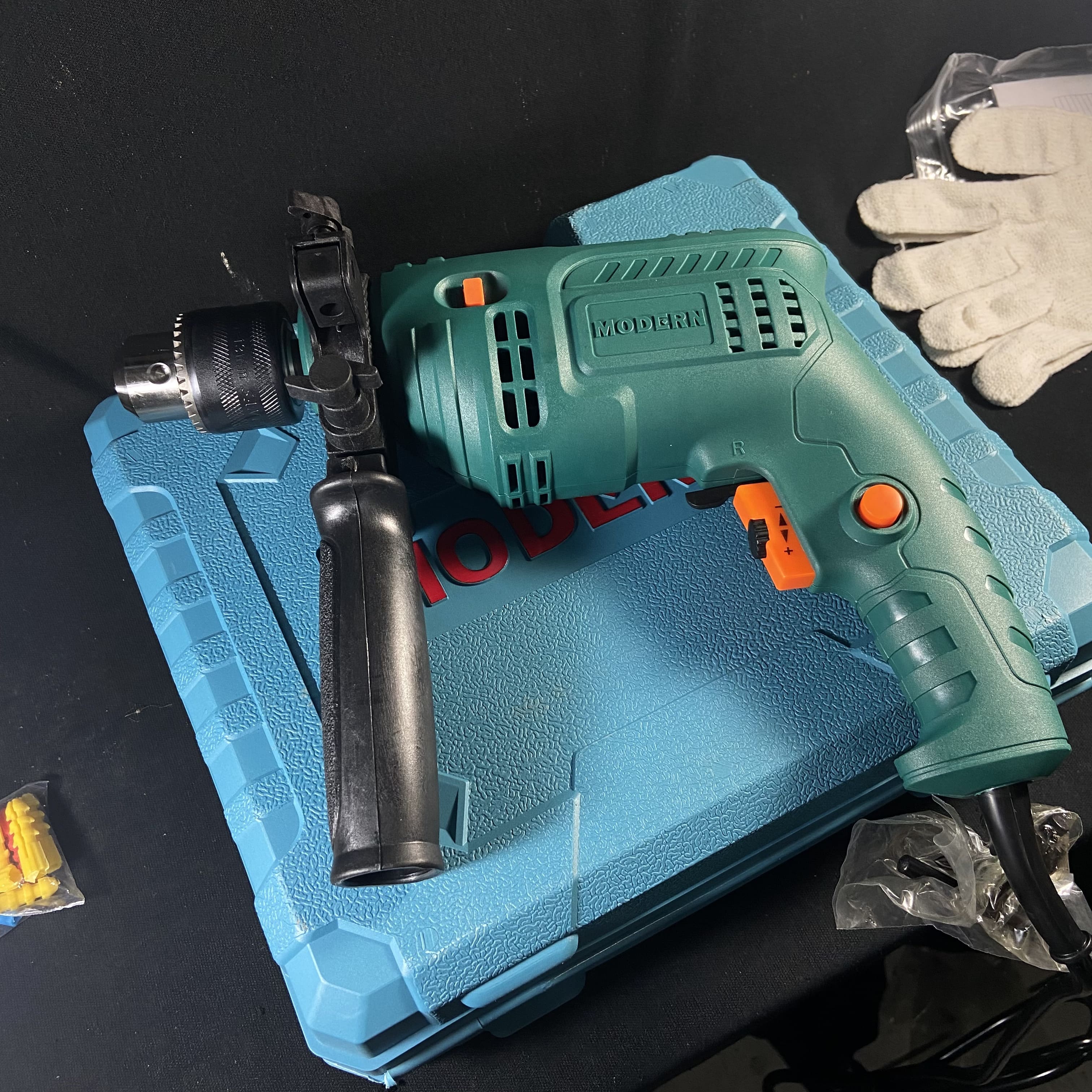 Mesin Bor Beton MODERN M2130B Set Aksesoris Impact Drill 13MM 2