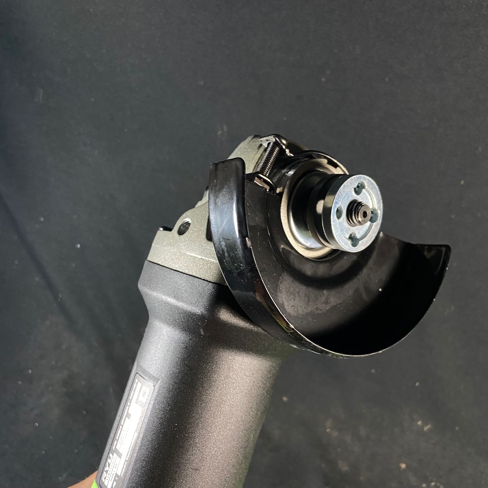 Mesin Gerinda Tangan RYU RSG 100-6 Angle Grinder 4Inci Saklar Belakang 3